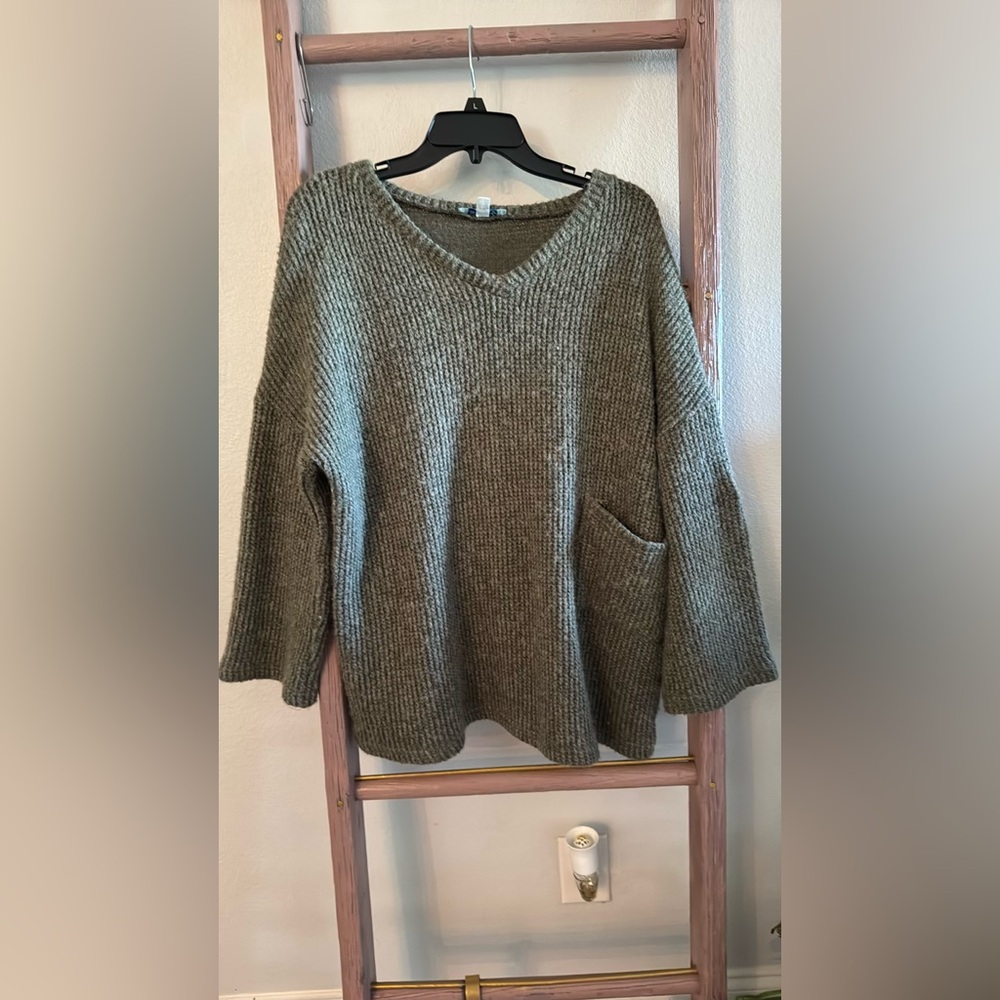 Oversized sweater